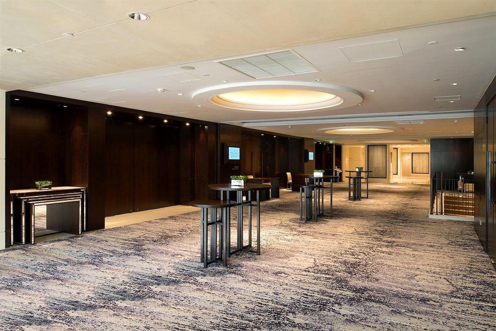 Caption By Hyatt Zhongshan Park Shanghai Exterior photo