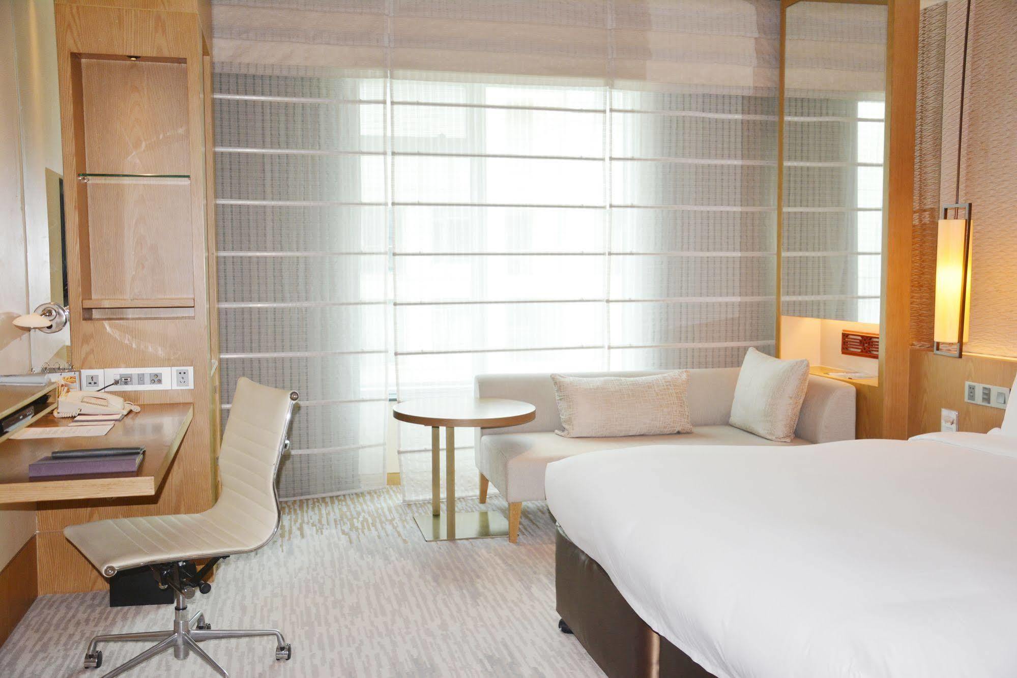Caption By Hyatt Zhongshan Park Shanghai Exterior photo